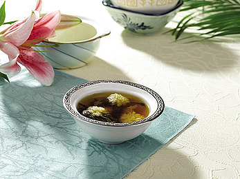 蒜容三色炒饼的做法
